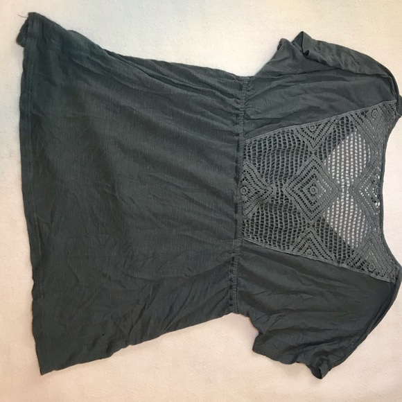 Decree Lace back shirt - Picture 2 of 2